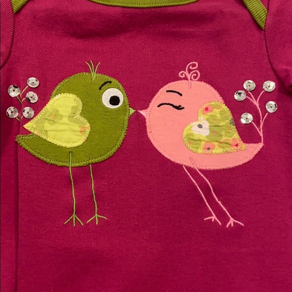 Sam and Sydney OS baby gown - Picture 4 of 4